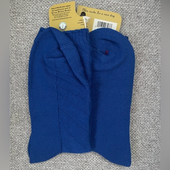 Blue Q -Multi Task Master - TAG Socks - Picture 2 of 2